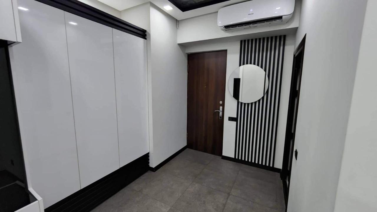 Luxuary 2Bedroom 2 Bathroom Apartment With Jacuzzi Ереван Екстериор снимка