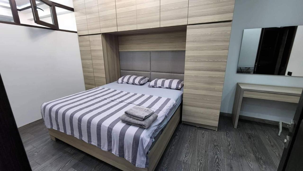 Luxuary 2Bedroom 2 Bathroom Apartment With Jacuzzi Ереван Екстериор снимка